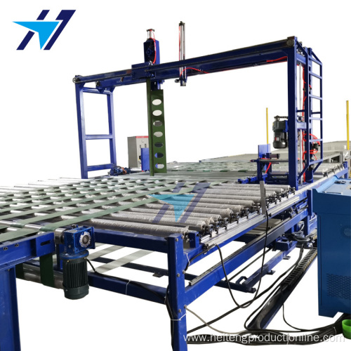 Mattress sponge power roller conveyor